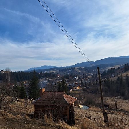 Приватна Садиба "Світлиця Гуцульщини" Vorokhta Luaran gambar